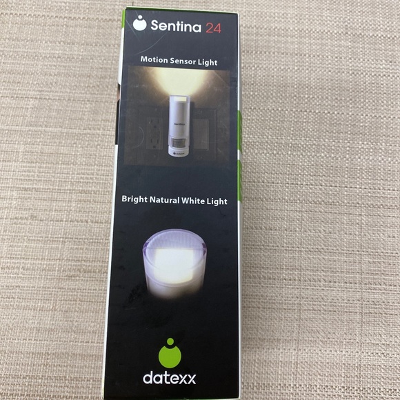 Sentina24 Emergency Plug In Wall Charger Smart Light For iPhones iPads SKU 393 - Picture 5 of 5